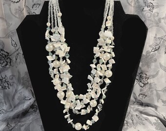Vintage - Collar de Conchas Blancas y Perlas de Imitación