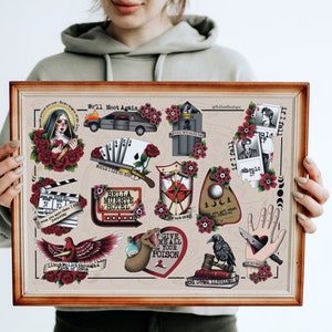 Puede incluir: Una impresión enmarcada que presenta una colección de diseños de tatuajes estilo vintage. Los diseños incluyen un coche en llamas, naipes, una monja, un cuervo y el texto "Bella Muerte Hotel". La obra de arte está en un estilo de tatuaje tradicional con rosas rojas.