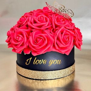 Personalized Rose Box, Round box with roses, Anniversary gift, Centerpiece, Home Decor, Roses Box, Gift for Her,  Valentines Gift