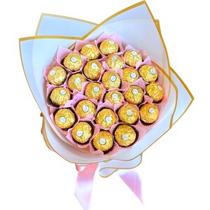 Ferrero Rocher Pink Elegant Bouquet image 2
