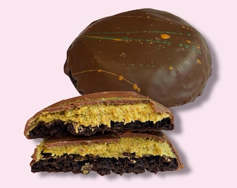 Dubai Chocolate Cookie – Pistachio Kunafa Filling