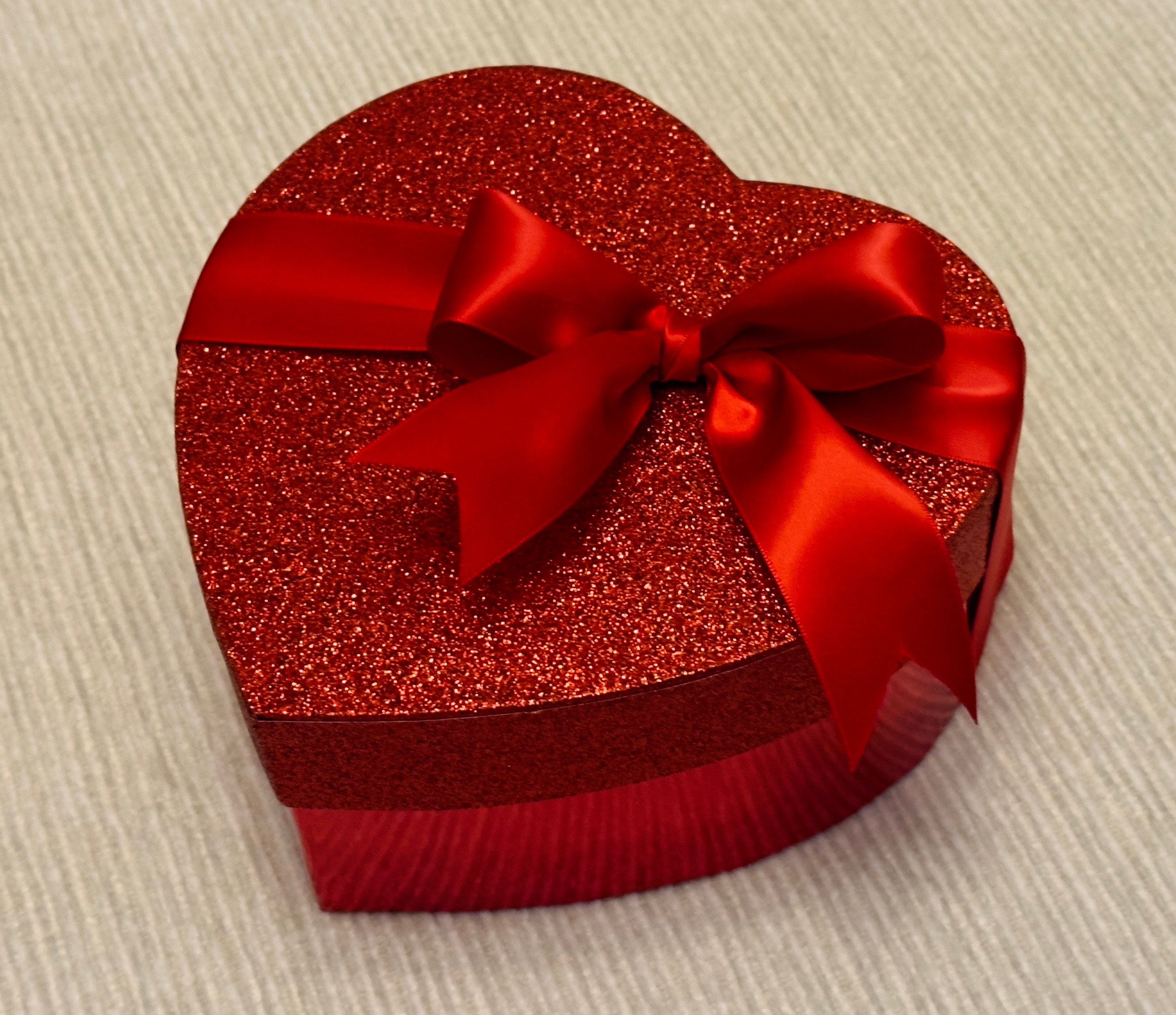 Heart Giftbox Chocolate Giftbox Ferrero Rocher Gift Valentines Day