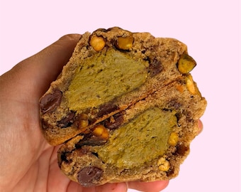 Pistachio Cream Stuffed Cookie | New York Style Stuffed Pistachio Cookie