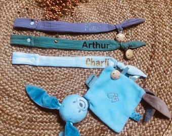 Attache doudou, cadeau personnalisé bébé, cadeau personnalisé enfant, cadeau naissance