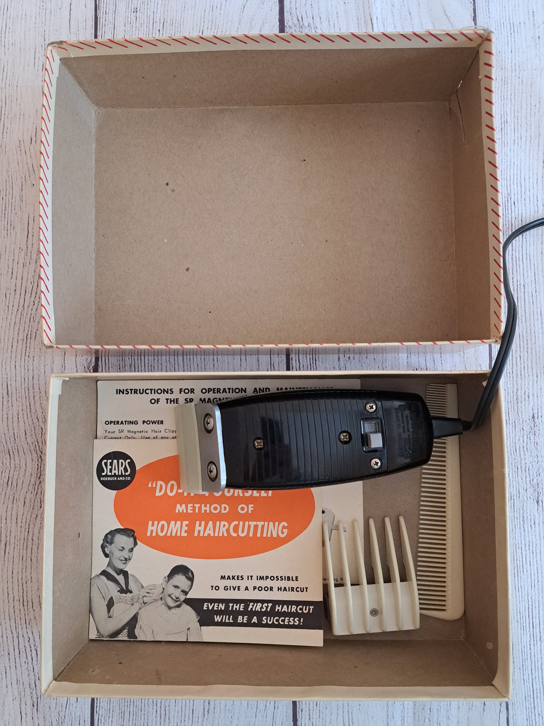 Vintage Sears Roebuck Electric Hair Clipper Set in Original Box