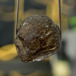 Colombianite 50.50ct Sfera-Forma Fulmine Pietra Tektite