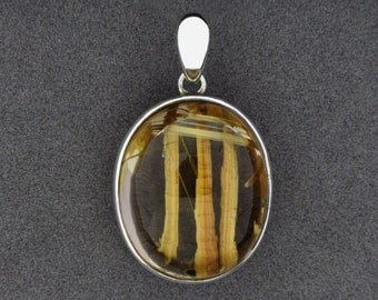 EXCLUSIVE! AAA Golden Rutilated Quartz Crystal Pendant 25.70ct