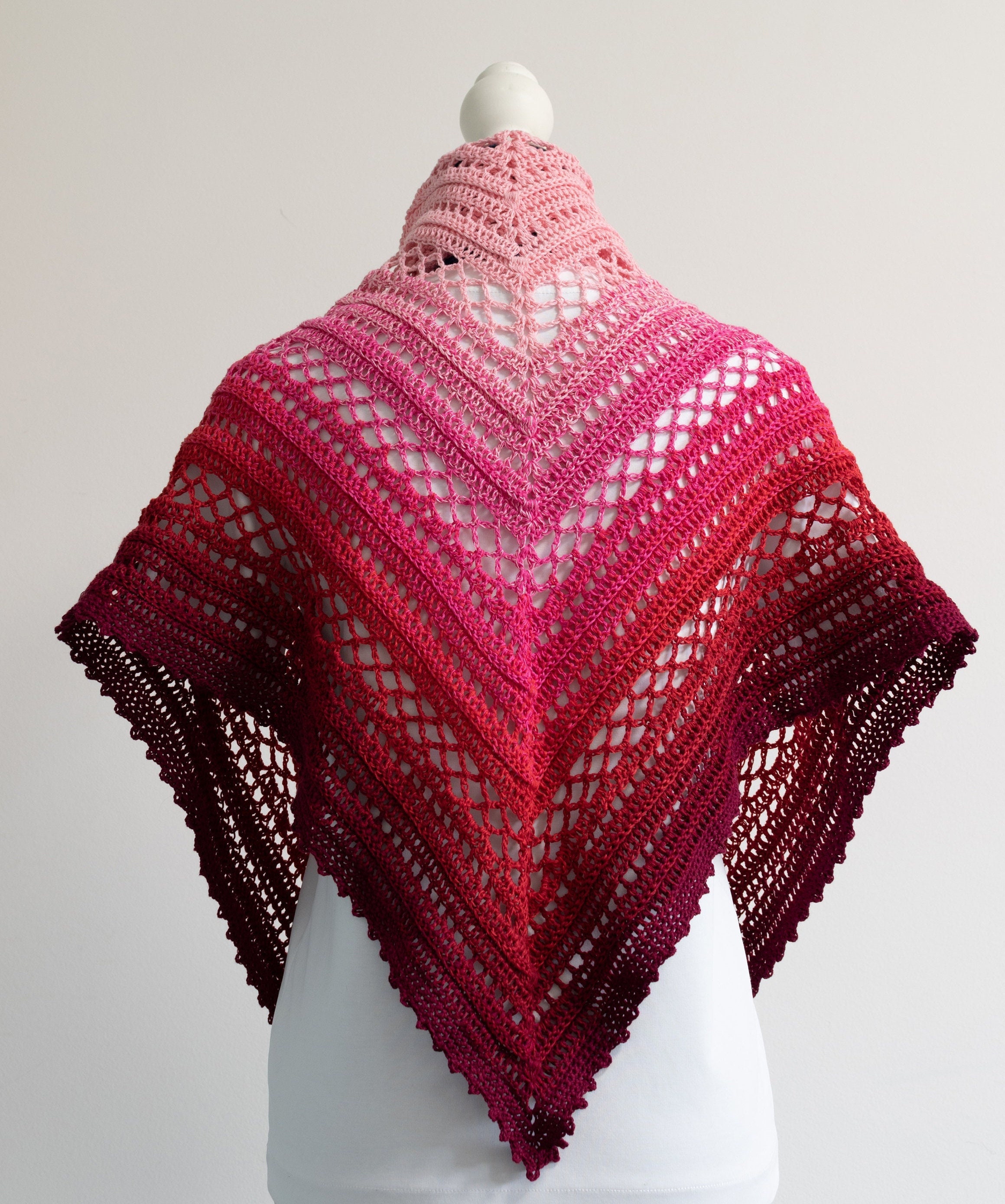 Triangular crochet -