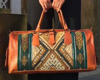 Kilim Travel Bag, carpet bag, Weekender Bag for Woman, weekend bag, Boho western travel bag, carpet overnight bag, kilim overnight bags.