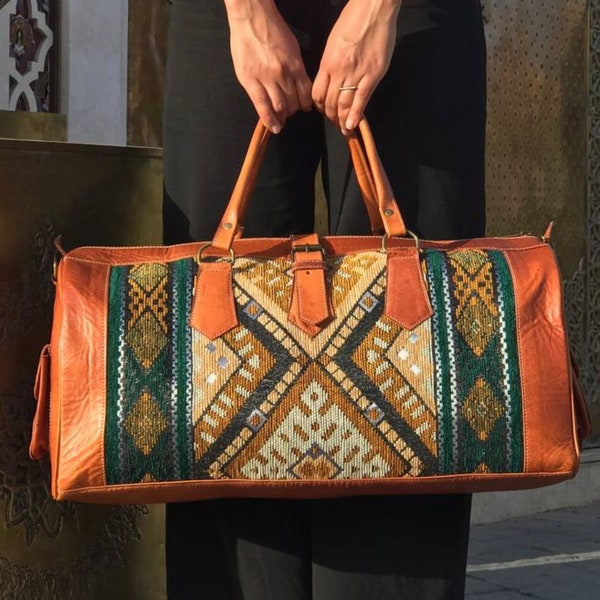 Bolsa de viaje Kilim, bolso de alfombra, bolso Weekender para mujer, bolso de fin de semana, bolso de viaje boho occidental, bolso de noche de alfombra, bolsos de noche kilim.