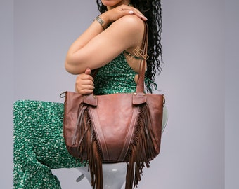 Leather Fringe purse, Black leather fringe bag, leather handbag with fringe, Fringe crossbody leather tote bag, cowgirl fringe leather bag.