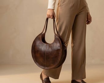 Large Round Leather Tote Bag – Handmade Moroccan Circle Handbag – Oversized Boho Shoulder Bag – Full Grain Leather Purse for Women