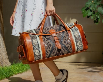 Personalized Leather Duffel Bag, Moroccan Carpet Weekender Bag, Handmade Carry On Travel Bag, kilim travel bag, Gift for Women & Men