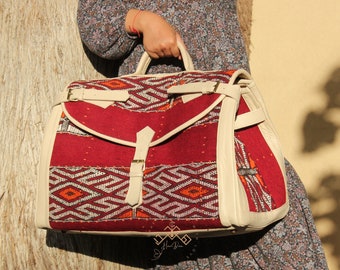 Large kilim travel bag, Moroccan Carpet Leather Weekend Bag, Vintage Carpet bag, briefcase kilim duffel bag, boho carpet bag, rug duffel bag