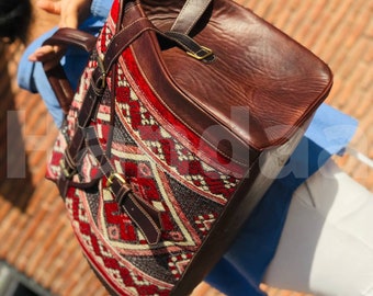 Personalized kilim travel bag, Carpet Leather Weekend Bag, briefcase kilim duffel bag, boho carpet bag, rug duffel bags, Vintage Carpet bags