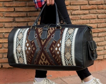 Moroccan kilim travel Bag, weekender Bag for Woman, carpet bag, weekend bag, Boho western travel bag, carpet overnight bag, gift for her