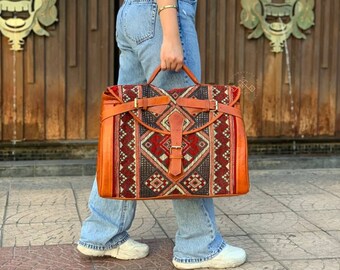 Personalized kilim travel bag, Carpet Leather Weekend Bag, briefcase kilim duffel bag, boho carpet bag, rug duffel bags, Vintage Carpet bags