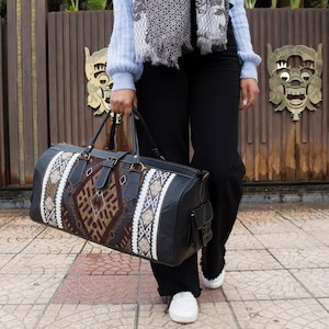 Kilim Travel Bag, carpet bag, Weekender Bag for Woman, weekend bag, Boho western travel bag, carpet overnight bag, kilim overnight bags. image 10