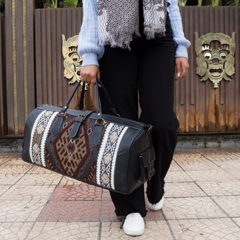 Kilim Travel Bag, carpet bag, Weekender Bag for Woman, weekend bag, Boho western travel bag, carpet overnight bag, kilim overnight bags. image 10