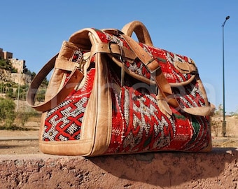 Morrocan large kilim travel bag, Carpet Leather Weekend Bag, briefcase kilim duffel bag, boho carpet bag, rug duffel bags, Vintage rug bags.