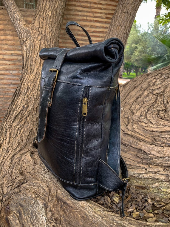 head hidding the back of kelty backpack Journey Perfectfit Signature Child Carrier (Dark Shadow) Primark Disney Mickey Mouse Color:ROSSO I hear the drums mens: wallets