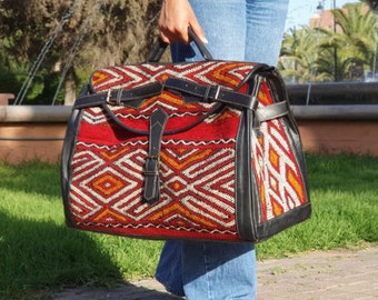 large kilim travel bag, Carpet Leather Weekend Bag, briefcase kilim duffel bag, boho carpet bag, rug duffel bags, Vintage Carpet bags.