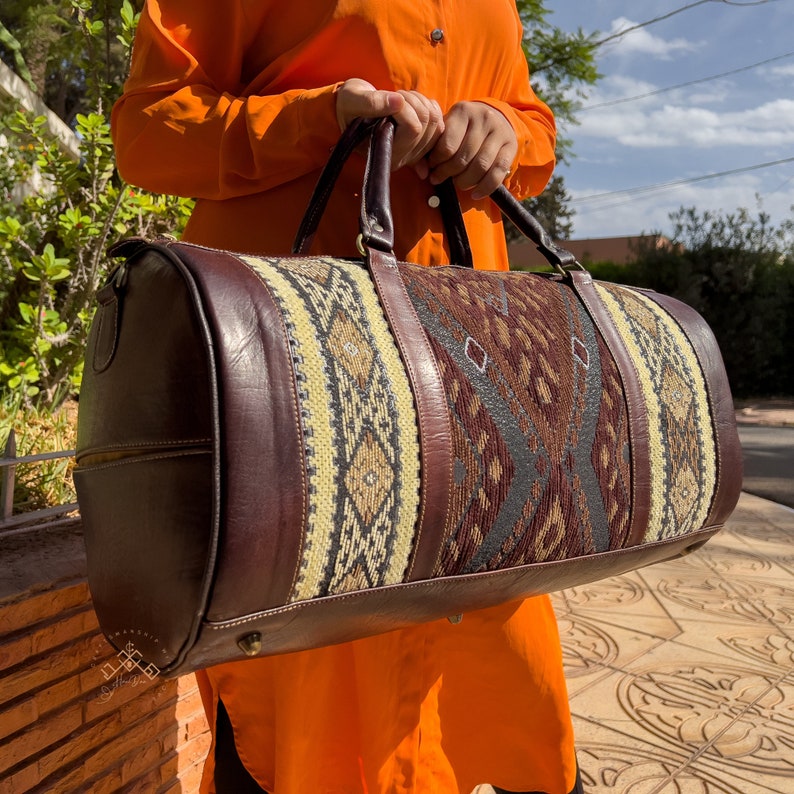 Cylindrical style kilim bag, Kilim Travel Bag, carpet Leather Travel Bag, tapestry weekend bag, Women's Overnight Bag, kilim travel handbag image 4