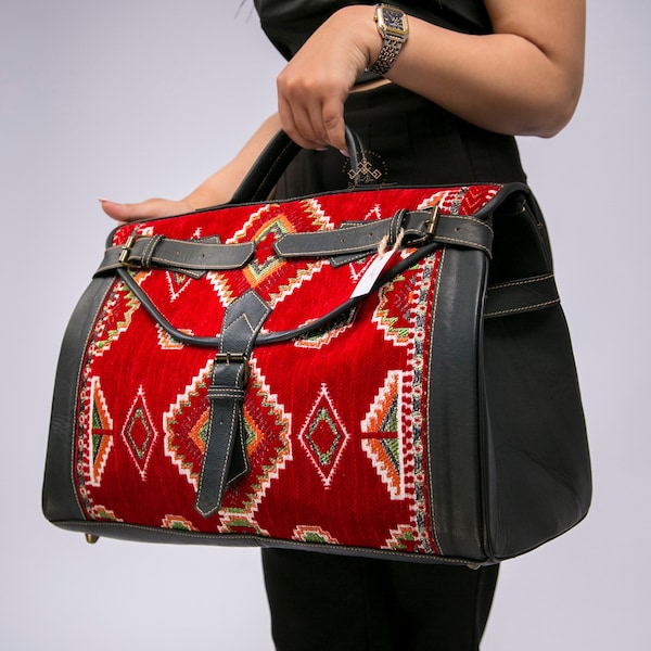 Spersonalizowana torba podróżna kilim, skórzana torba weekendowa, aktówka kilimowa torba podróżna, torba dywanowa boho, torby podróżne dywanowe, torby dywanowe Vintage