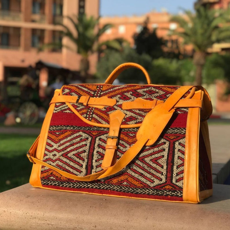 Large kilim travel bag, Moroccan Carpet Leather Weekend Bag, Vintage Carpet bag, briefcase kilim duffel bag, boho carpet bag, rug duffel bag image 10