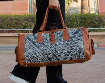 Moroccan leather Kilim travel bag, with berber fabric or Women and Men, kilim weekender bag, carpet bag weekender, Gift for Her