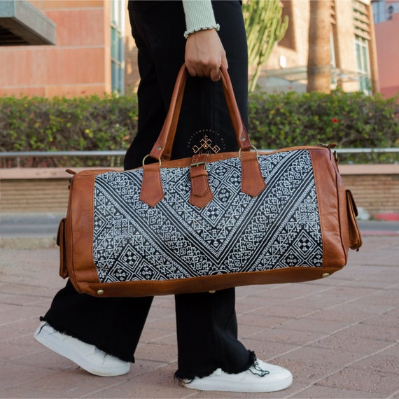 Kilim weekender tote Kilim Weekender Bag - Lansky Bros. | Res Ipsa main image 3
