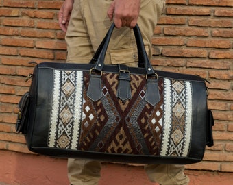 Kilim Travel Bag, carpet bag, Weekender Bag for Woman, weekend bag, Boho western travel bag, carpet overnight bag, kilim overnight bags.