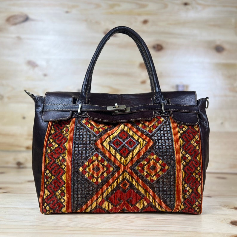 women kilim tote bag, moroccan carpet leather handbag, kilim travel handbag, kilim design red tote bag, carpet shoulder bag, Gift for her image 1