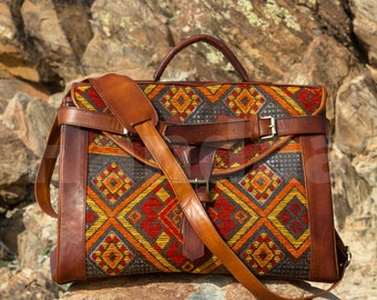 large kilim travel bag, Carpet Leather Weekend Bag, briefcase kilim duffel bag, boho carpet bag, rug duffel bags, Vintage Carpet bags.