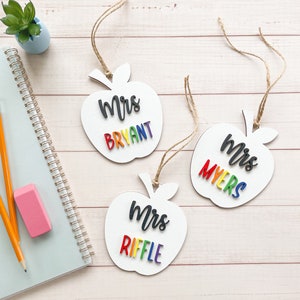 Apple ornament for teacher, teacher ornament, personalized teacher ornament, apple sign, apple gift tag, mini teacher sign, teacher gift tag