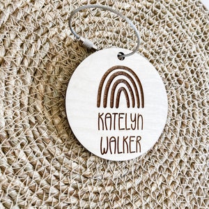 Rainbow bag tag, bag tag personalized, bag tag kids, bag tag for kids, bag tag for backpack, personalized bag tag, wood bag tag, custom tag