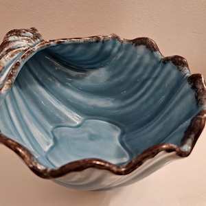 Vaso vintage in conchiglia realizzato in Italia