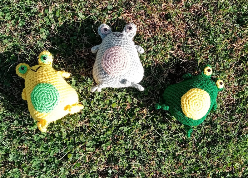 Big Booty Frog *Crochet Pattern ONLY* 