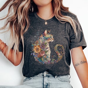 Cat Mom Shirt, Floral Cat Shirt, Cat Mom, Floral Cat Tee, Cat Lover Shirt, Animal Lover Tee, Cute Cat Lover T-Shirt, Cat Lover Gift, Cat Tee