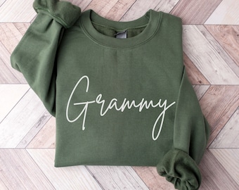 Grammy Sweatshirt, Grammy Sweater, New Grandma Shirt, Pregnancy Announcement, Grandma Shirt, New Grammy gift, Grandma Gift
