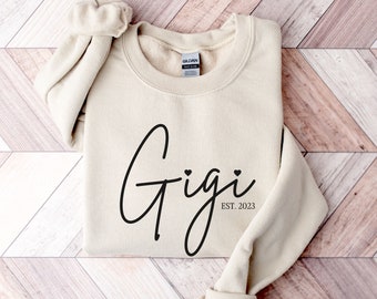 Gigi Sweatshirt, Gigi Shirt, New Gigi Gift, Grandma Gift, Gigi Gift, New Gigi, Pregnancy Announcement Reveal Sweater, Grandma Est Shirt