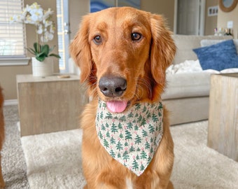 Oh Christmas Tree pet bandana w/ snaps