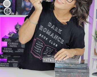 La maglietta Dark Romance è il regalo perfetto per un libro romantico per un amante dei libri piccanti