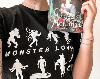 La maglietta Monster Lover è il regalo perfetto per un libro romantico per un amante dei libri piccanti