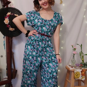 Vintage 90&#39;s floral blue jumpsuit, size 11/12, M/L, short sleeve, wide leg one piece, zip up back, lightweight, 100 rayon, made in USA, cute