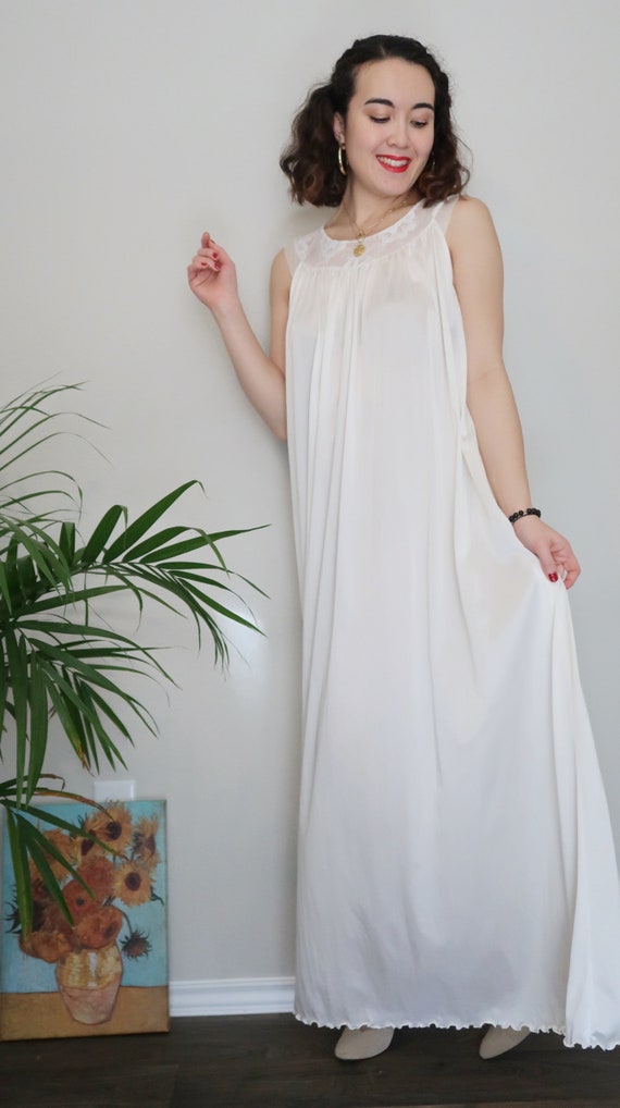 Vintage 60's bridal lingerie robe and slip set, 100 n… - Gem