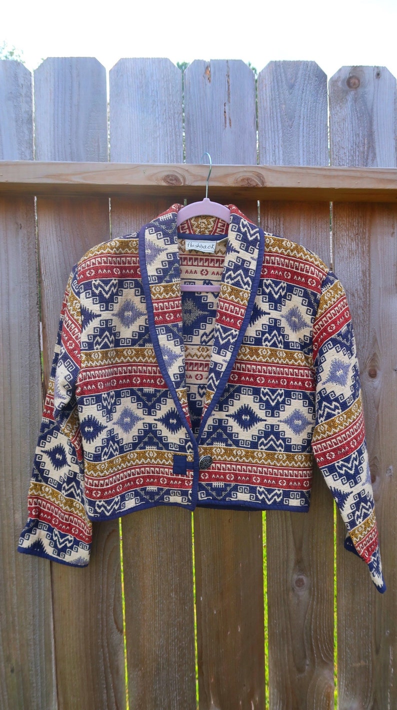 Vintage 80's 90's southwestern blanket tapestry jacket, cropped style, size S, multicolored aztec western, 100 cotton, native american style image 3