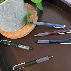 KiiX Retro Black Ink Pens -  Office Stationary Planner Pens, 0.5mm Ballpoint, School Supplies, for Simple and Minimalists