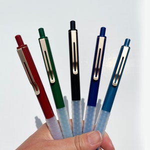 KiiX Office Black Ink Pens -  Office Stationary Planner Pens, 0.5mm Ballpoint, School Supplies, for Simple and Minimalists