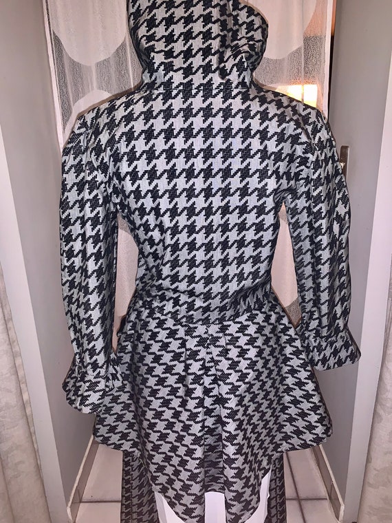 Houndstooth pattern pant suit - image 3